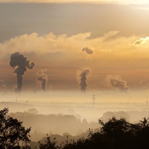 air carbon chimney pixabay